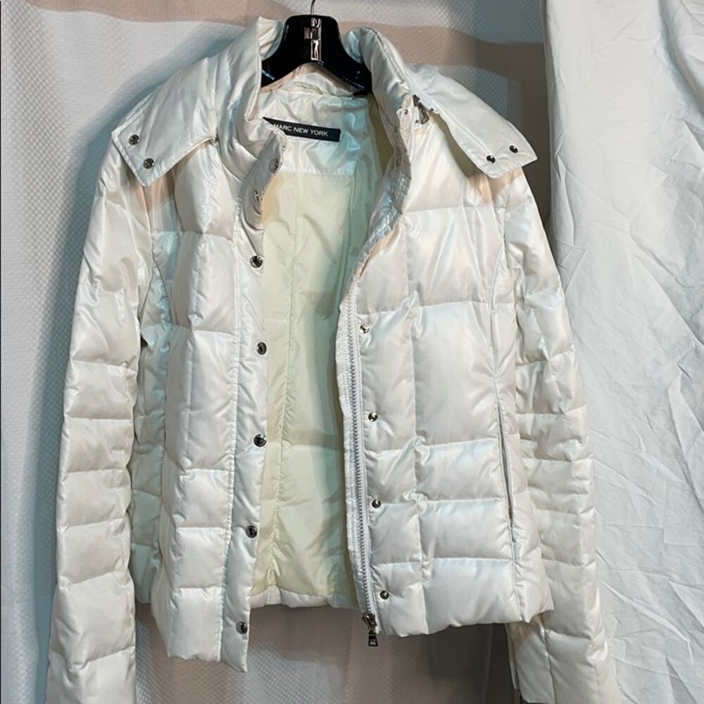 Marc New York white xl puffer down jacket euc